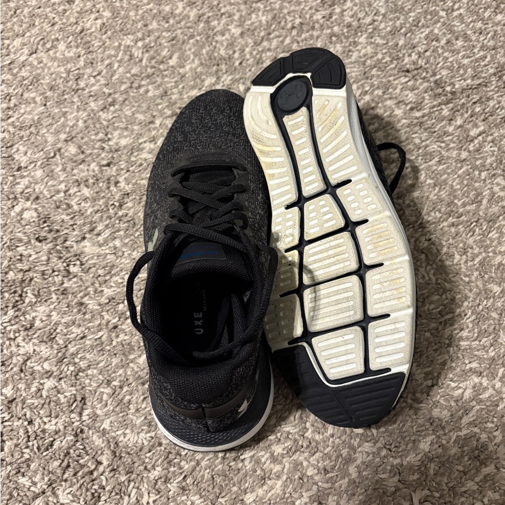 Under Armour Women’s Shoes - Picture 6 of 8